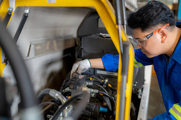 Melakukan Preventive Maintenance pada truk