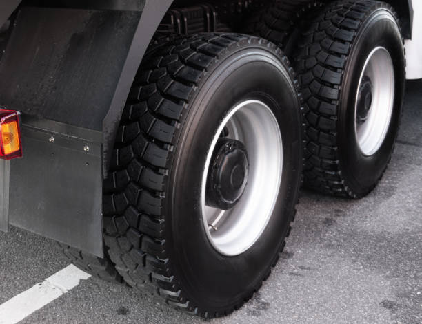 Panduan Memilih Ban dan Velg untuk Truk