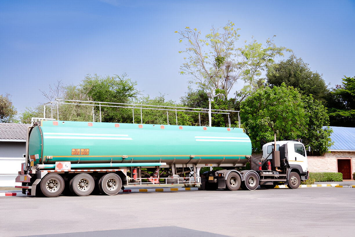 Ukuran Tinggi Trailer Tangki